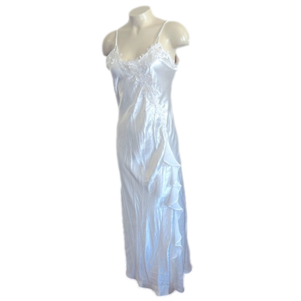 Vintage L.A. Intimates Slip/Nightgown sz. M